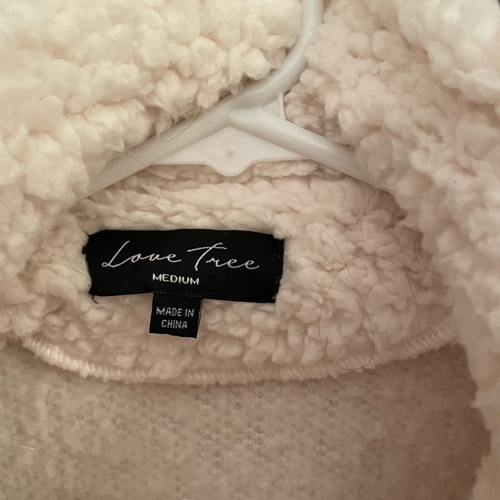 Gently used Sherpa jacket - Picture 3 of 3